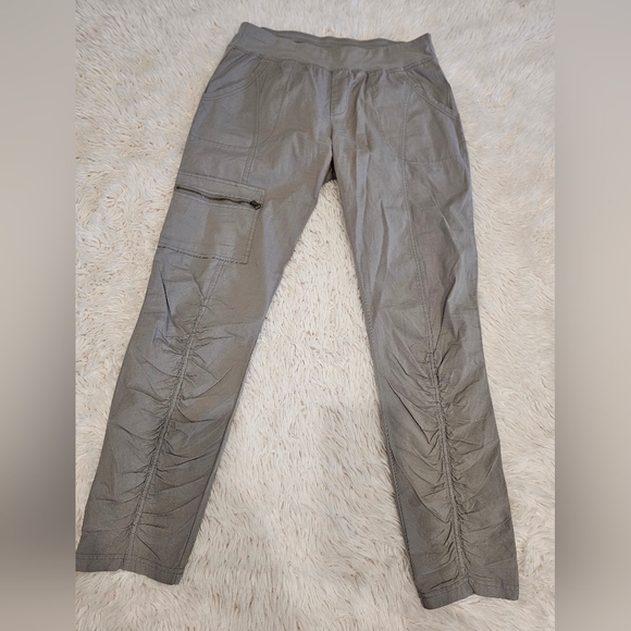 Pants - Women's Gray Cargo Pants